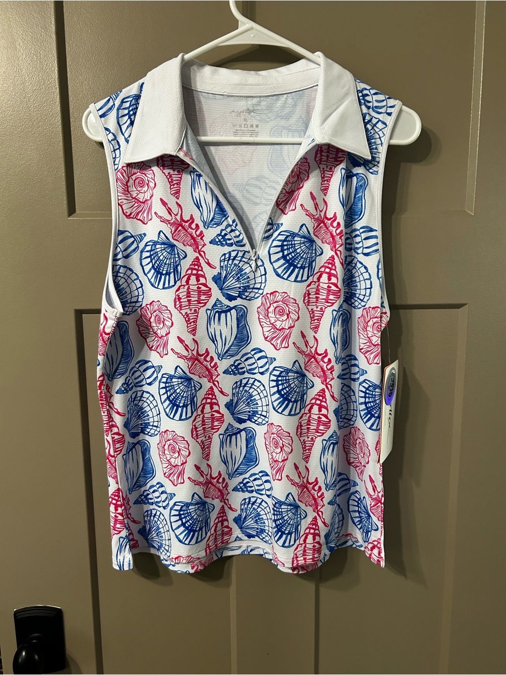 Qtr zip Sleeveless Collared Tank Top - White with Blue & Pink seashell print